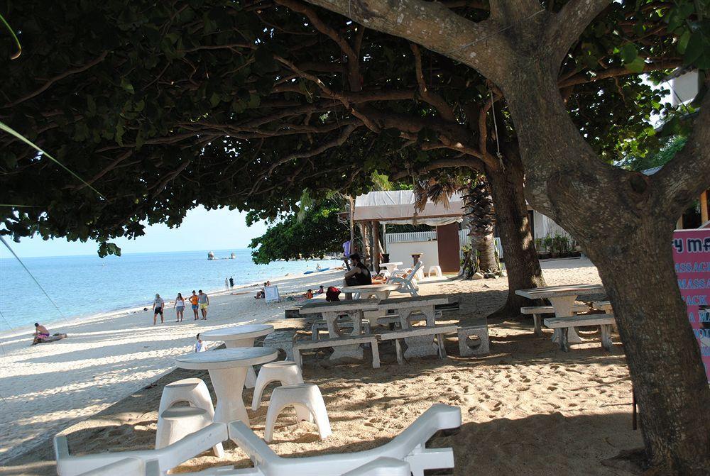 Amity Beach Resort Maret Luaran gambar