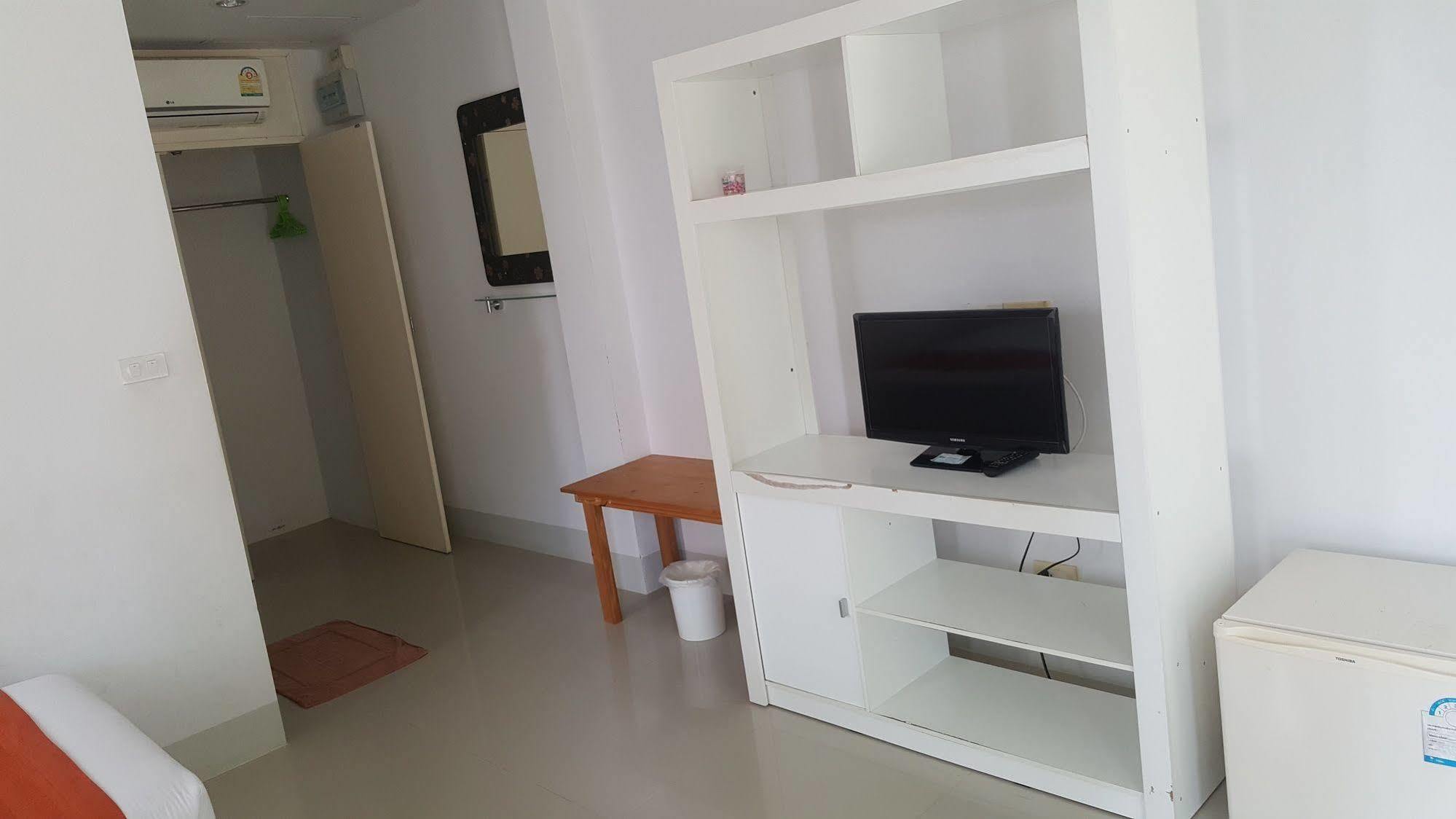 Amity Beach Resort Maret Luaran gambar