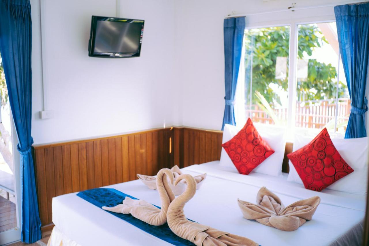 Amity Beach Resort Maret Luaran gambar